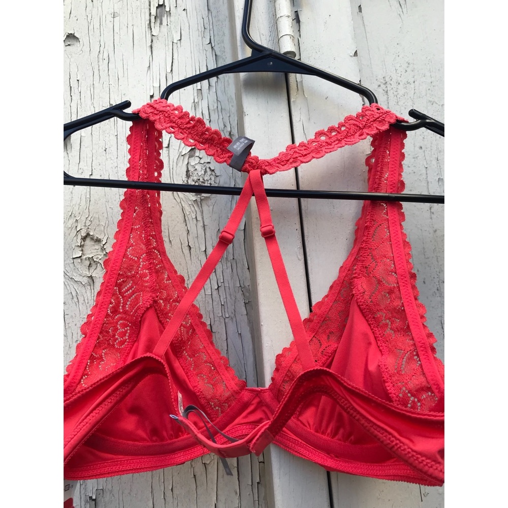 NWT Aerie Super Soft Lace Red Shoulder Bra - Picture 3 of 8